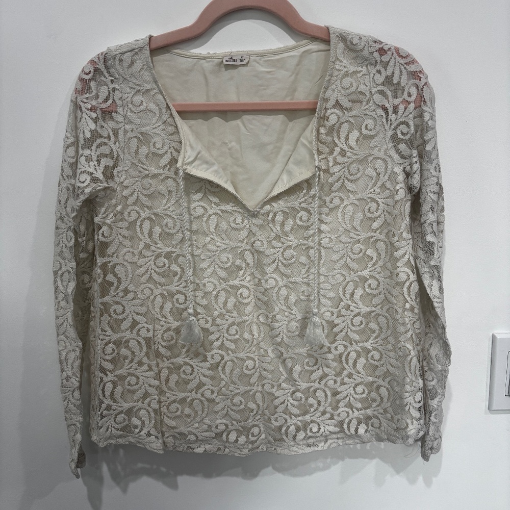 Hollister Off White Lace Long Sleeve Tassel Top • Size XS